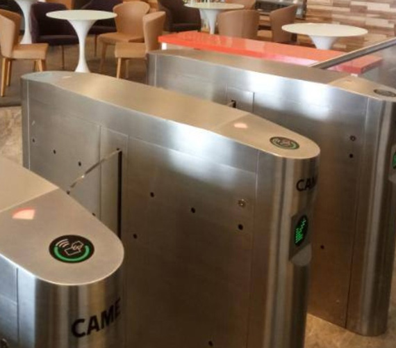 flap barrier work of ss entrance automation